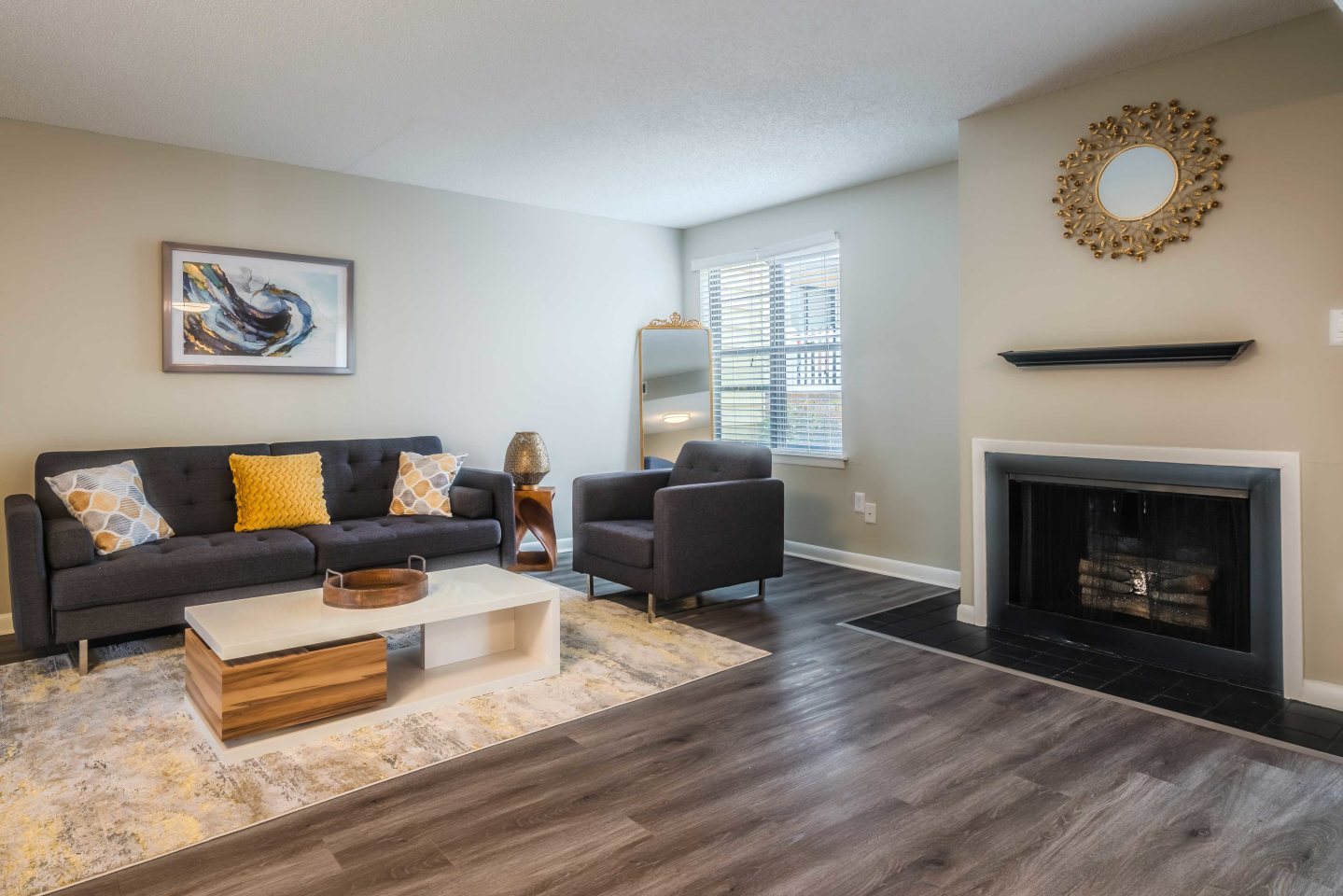 Poplar Place Townhomes Image 7