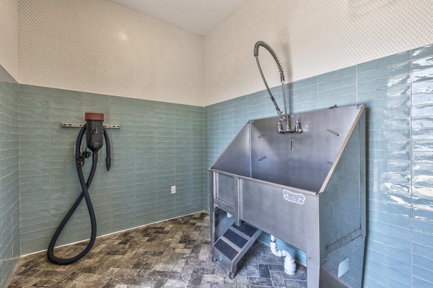 Vintage Century Farms Apartments Image 24