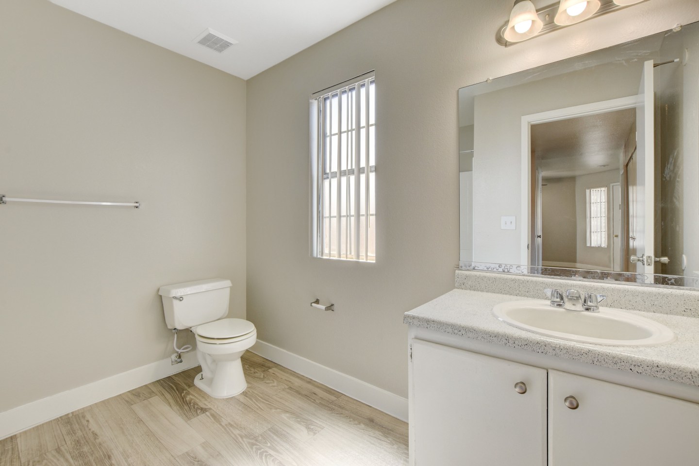Toscana Apartments Image 8