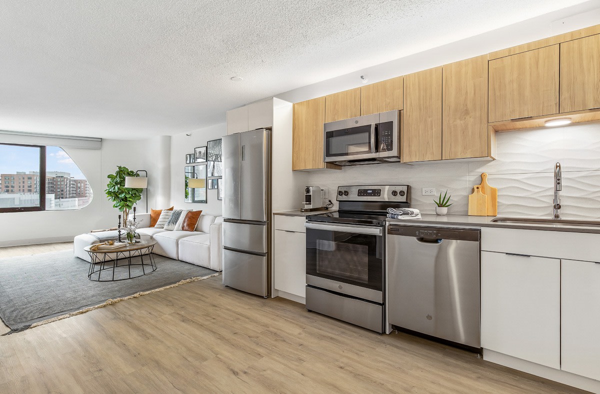 River City Apartments Image 6