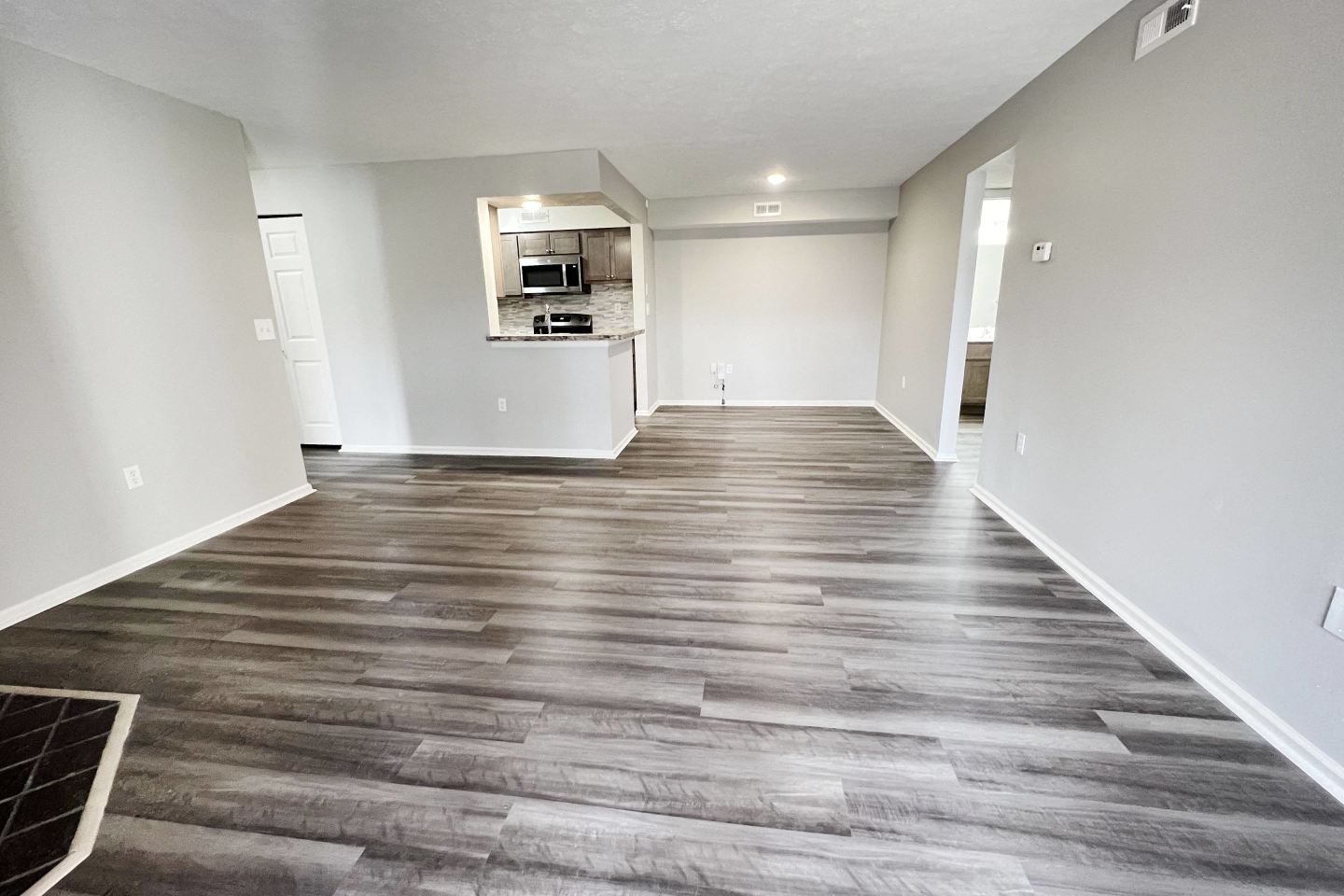 Deercross Apartments Image 102