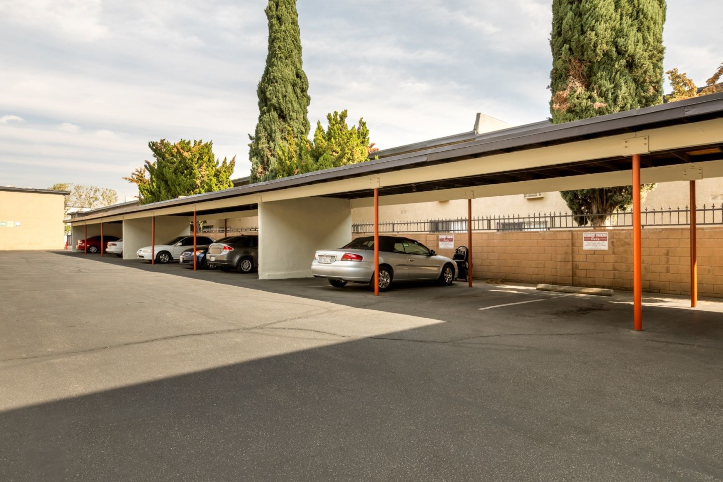 Parthenia Terrace Apartments Image 41