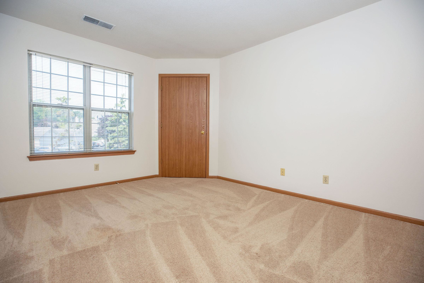 Ravinia Apartments Image 19