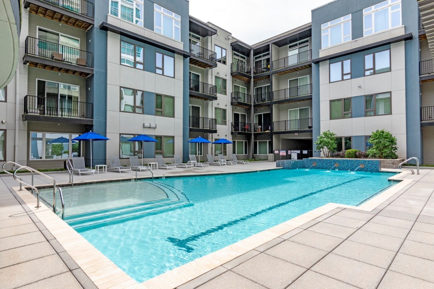 Encore 4505 at Town Center Apartments Image 11