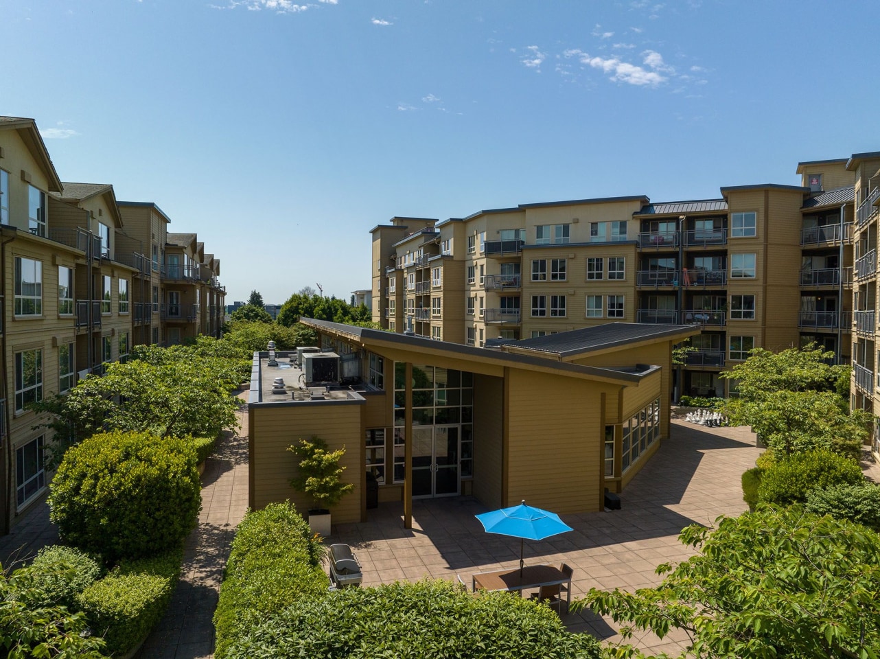 Summit at Madison Park Image 23