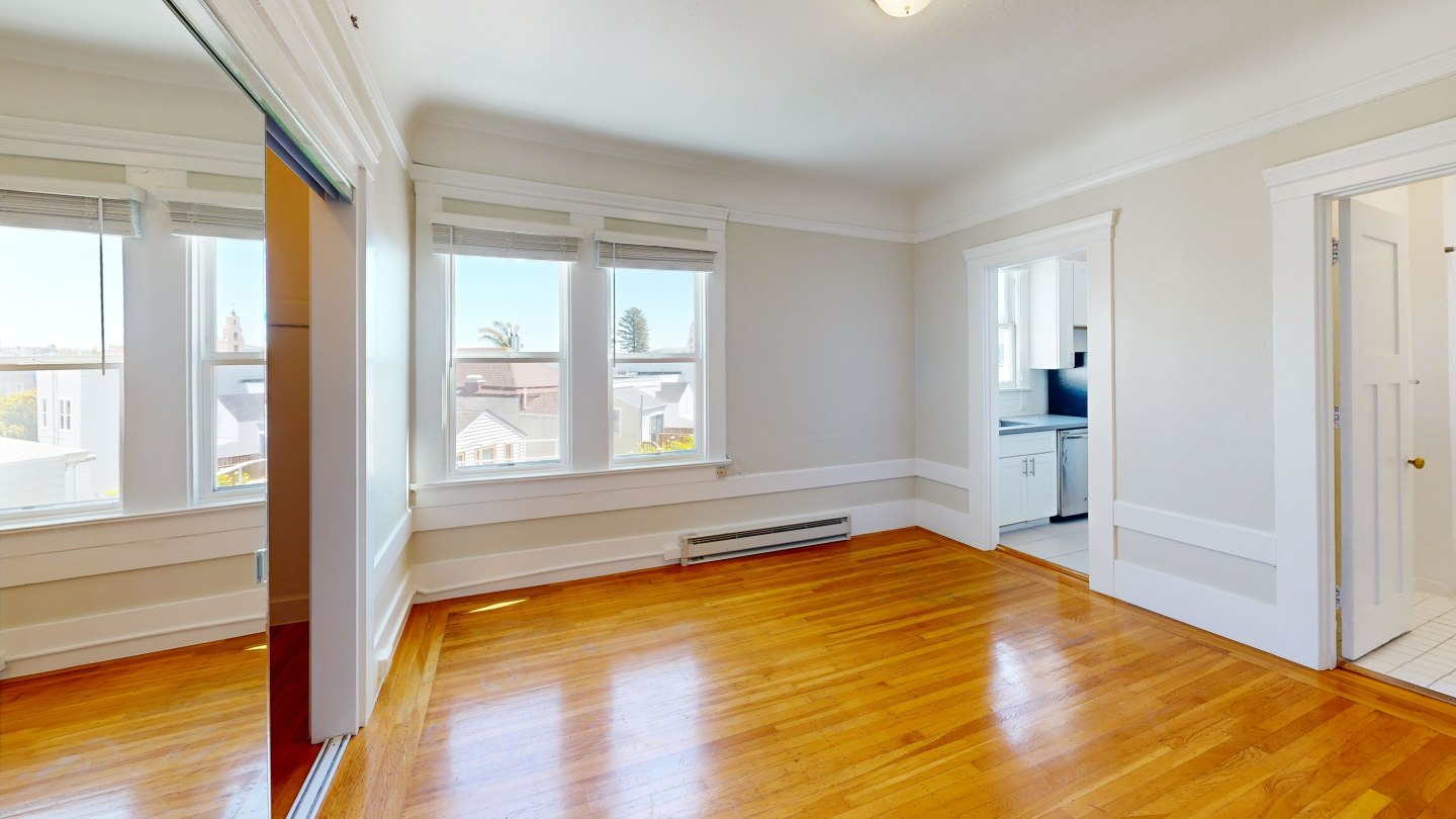 2075 Market St. Image 5