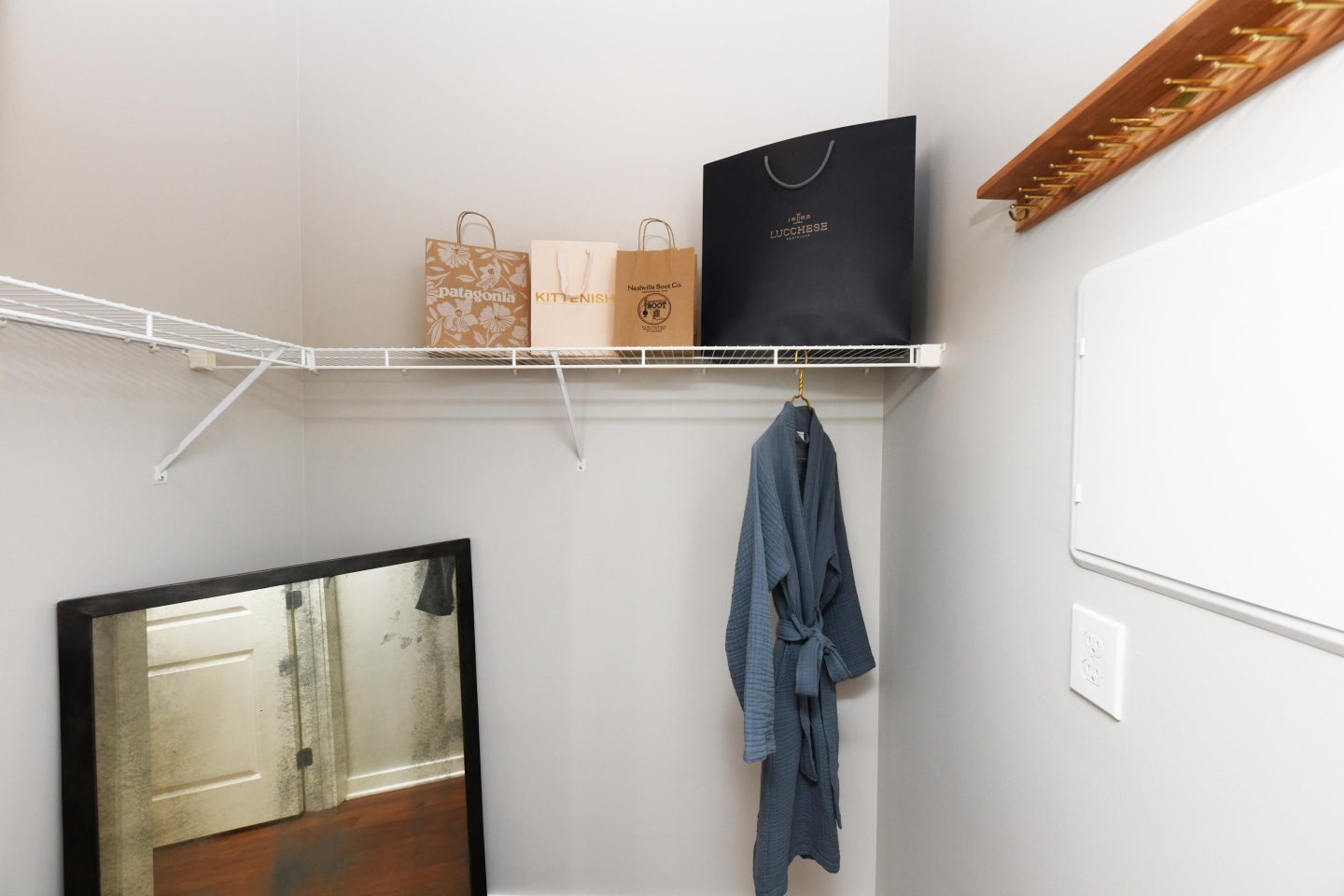 Pine Street Flats Image 45