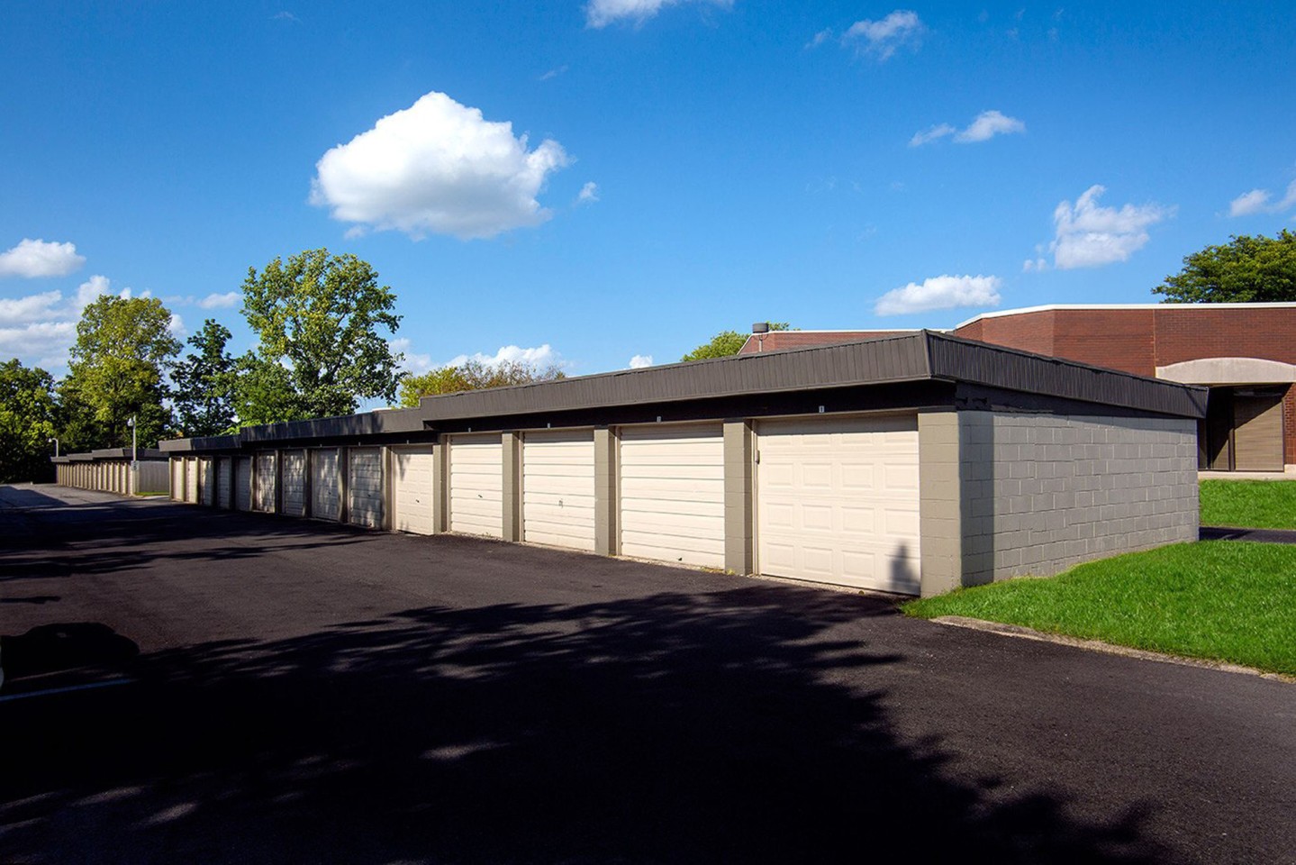 Oak Park Image 18