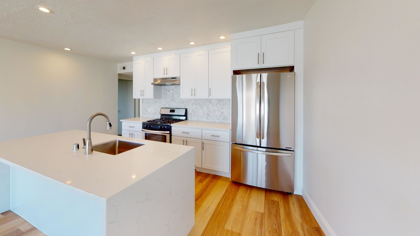 1040 Ashbury Street Image 4