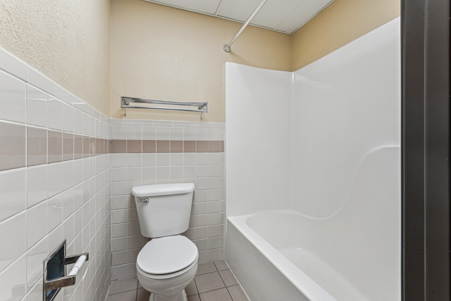 The House Apartments Image 18