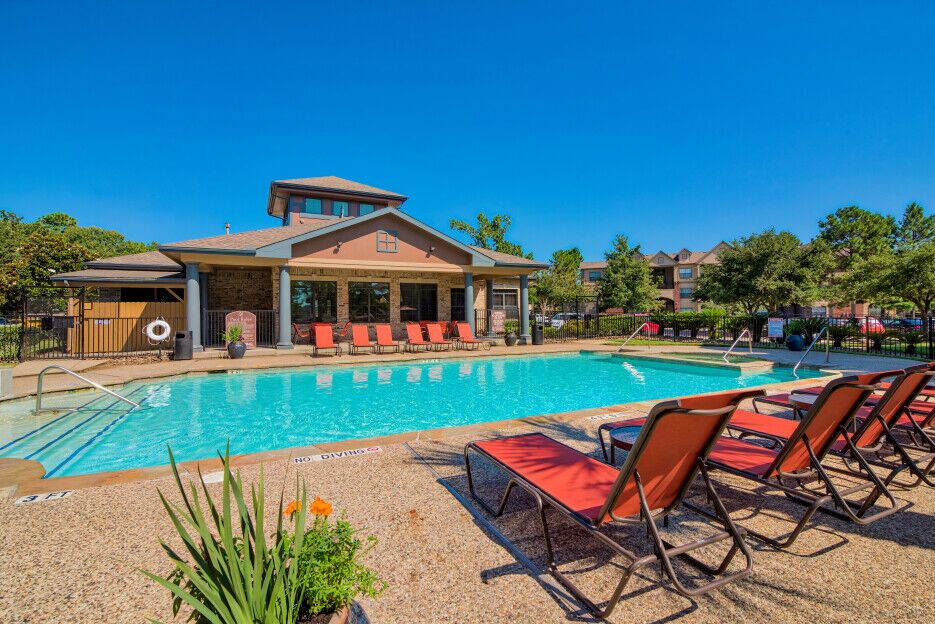 Lake Forest Image 13