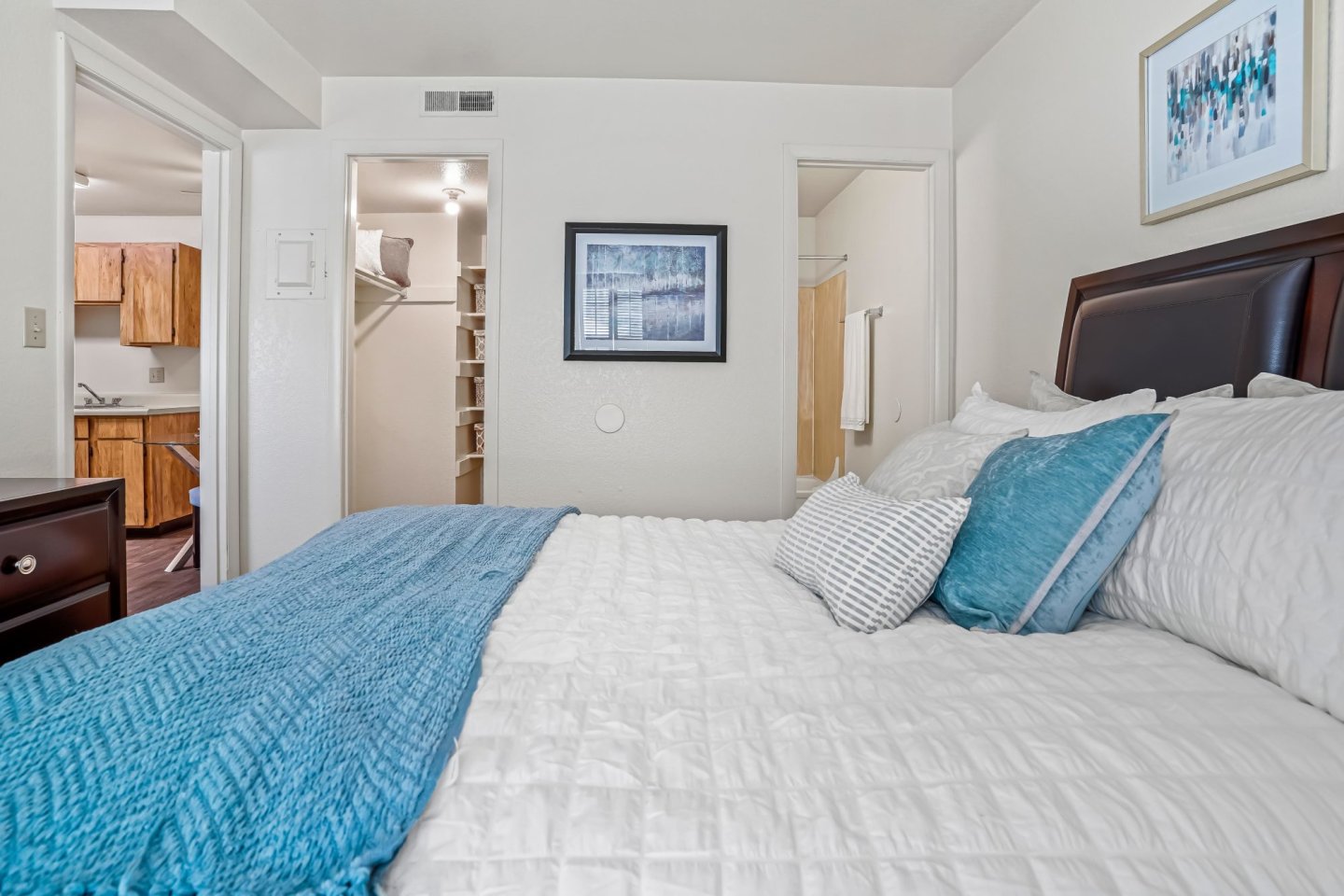 Callaway Apartments Image 25