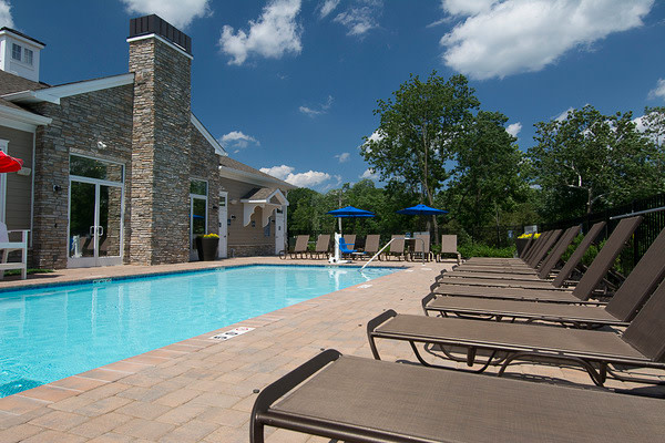 Woodmont Knolls Image 12