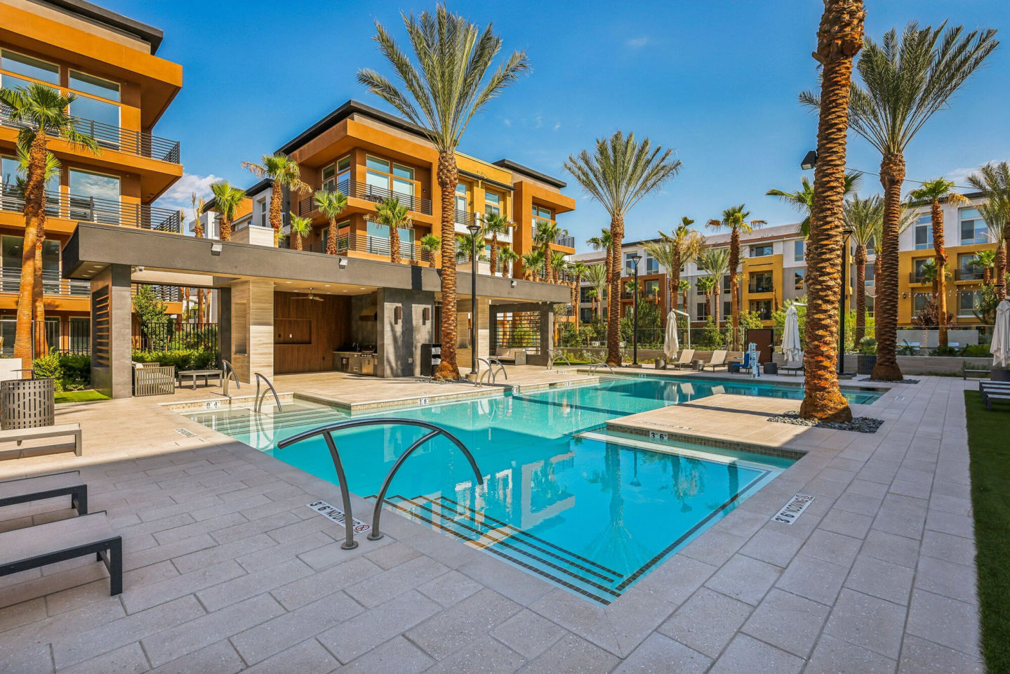 Aspire at Flamingo Grand Image 31
