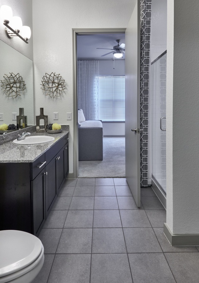Standard at CityLine I & II Image 25