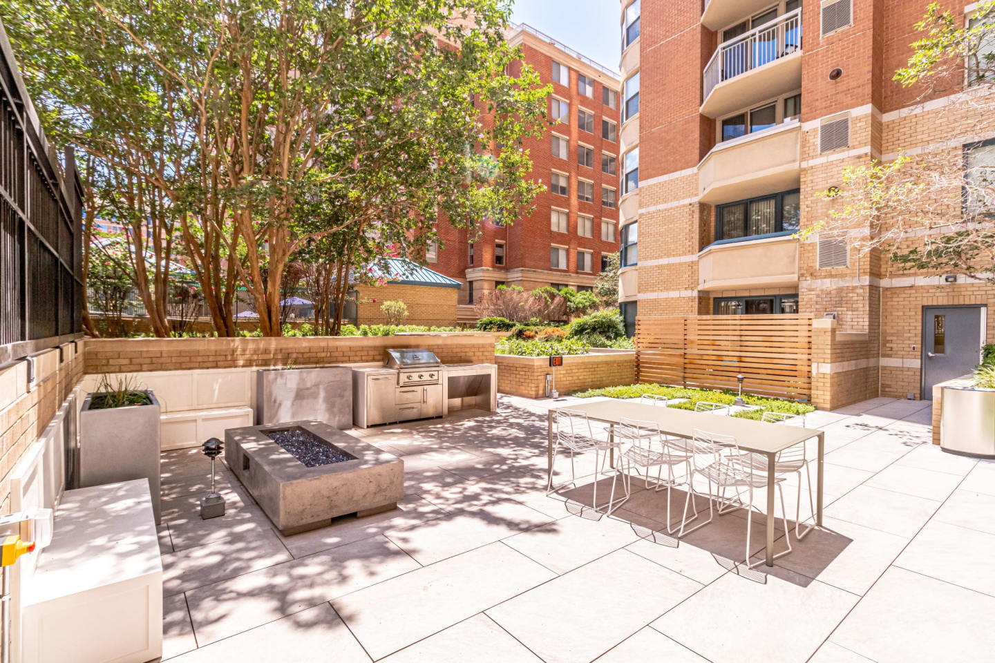 Ballston Place Image 10