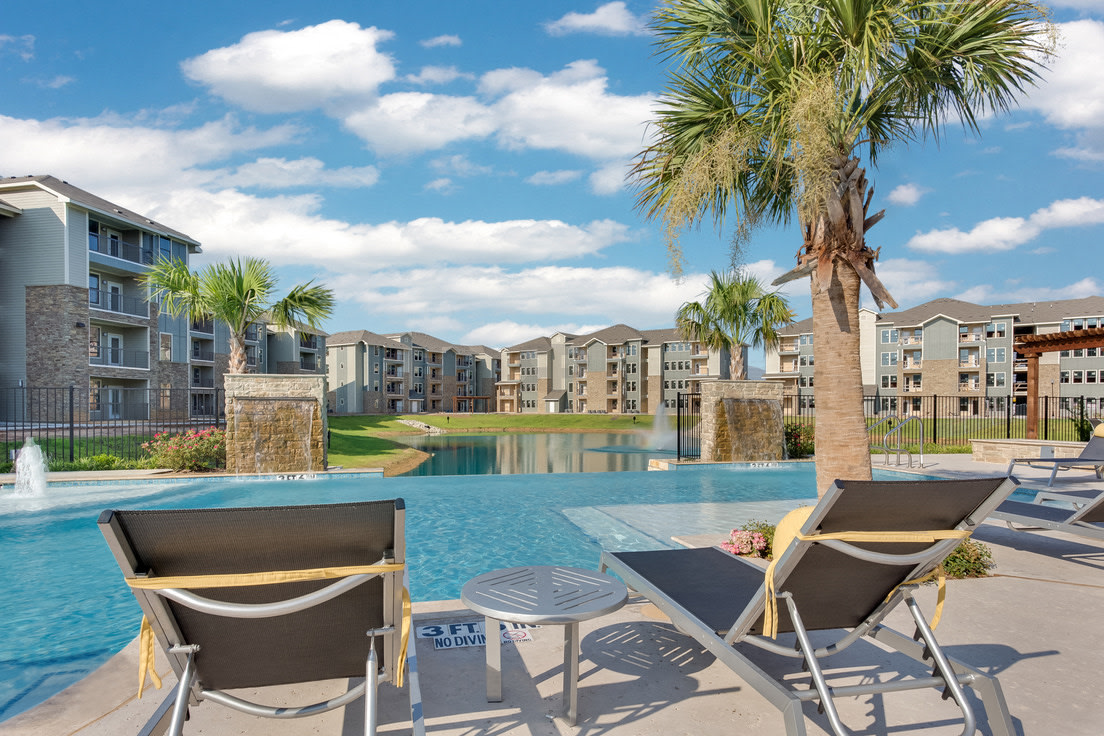 Rise Spring Cypress Image 12
