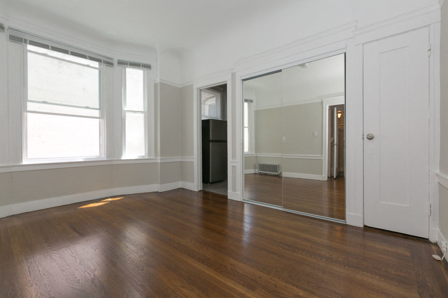 920 LEAVENWORTH Image 3