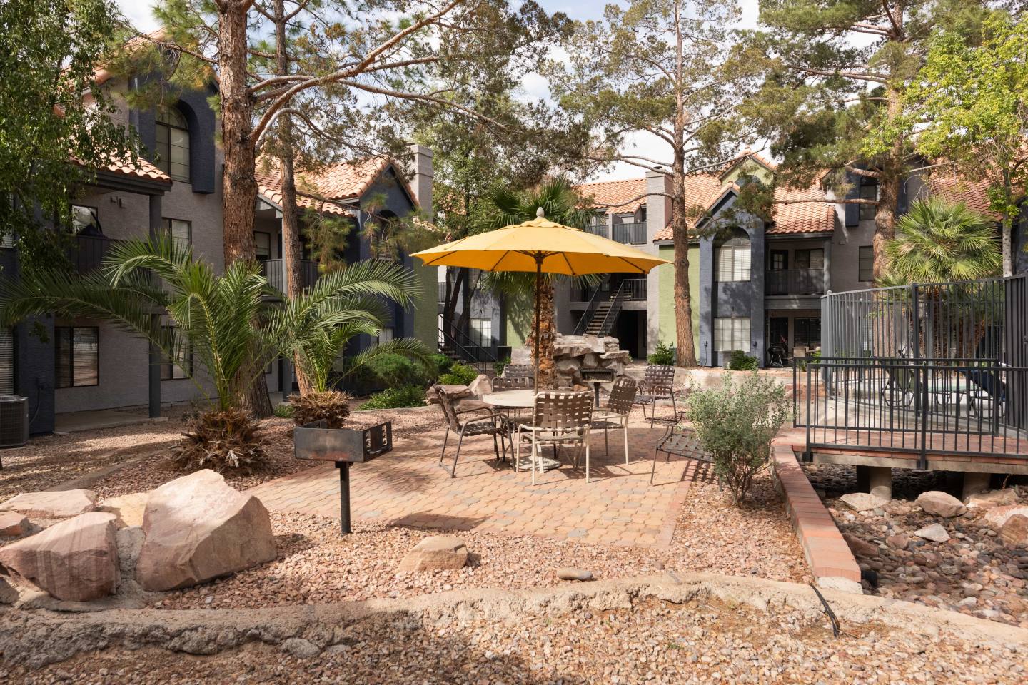 Boulevard @4201 Apartments Image 37