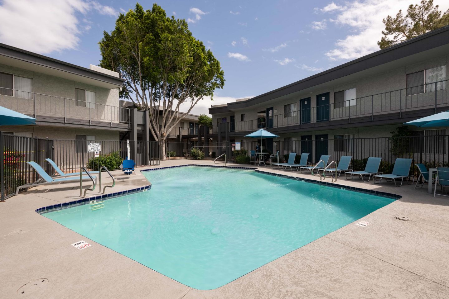 Camelback Cove Apartments Image 37