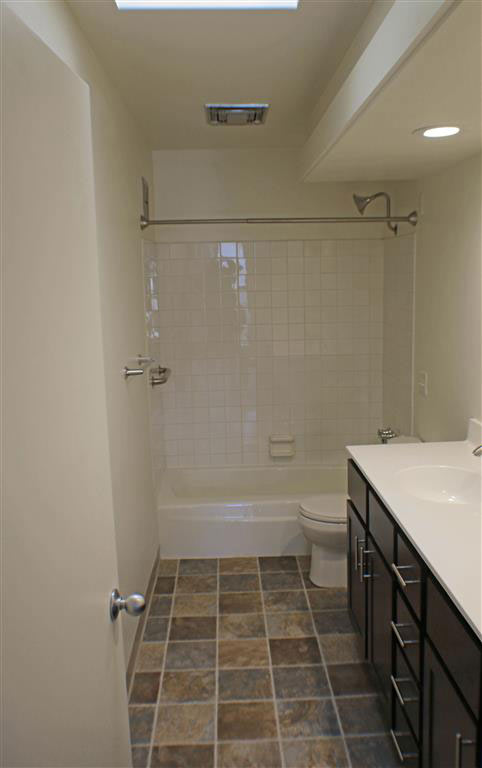Lexington Hills Image 53
