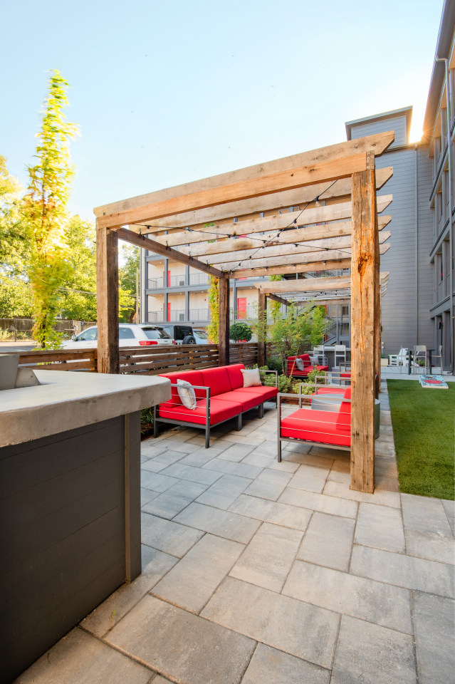 Axel Row Apartments Image 18