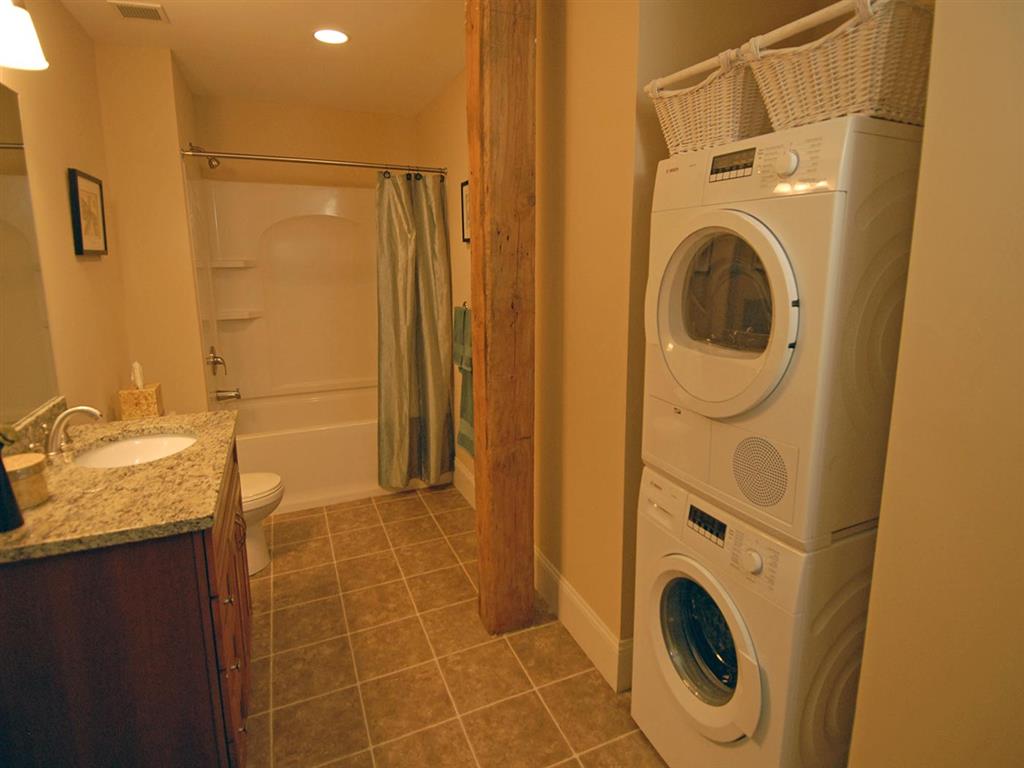 Junction Shop Lofts Image 7