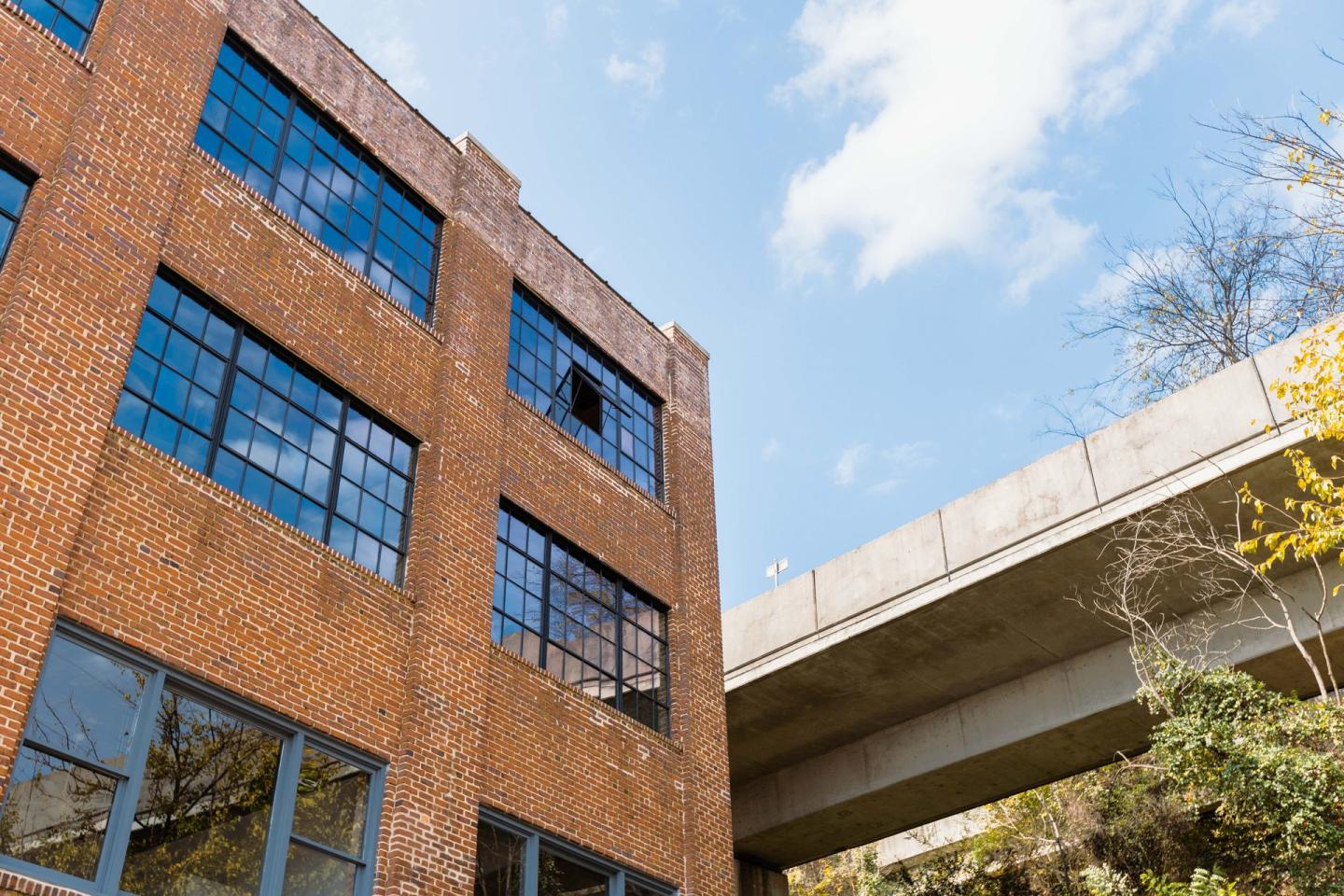 Lofts at Abrams Fixtures Image 26