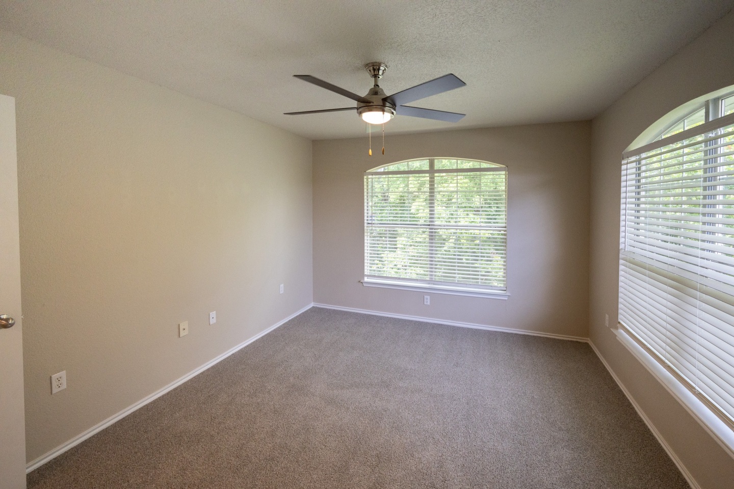 Grande Hill Estates Image 15