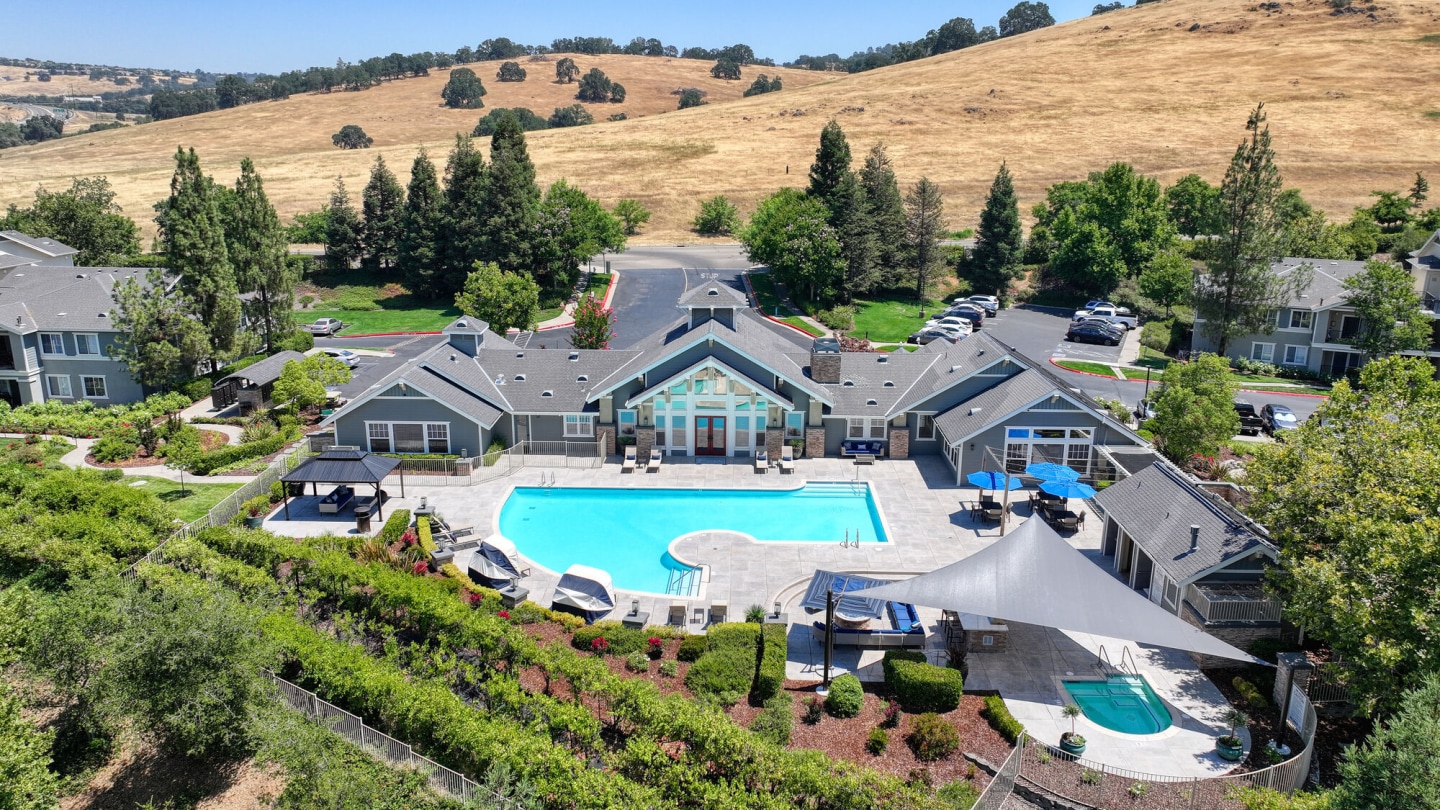Vineyards at Valley View Image 1