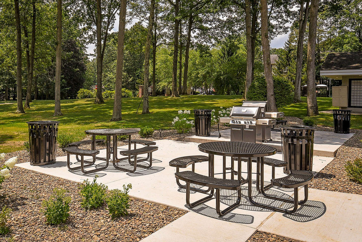 Vairo Village Image 25