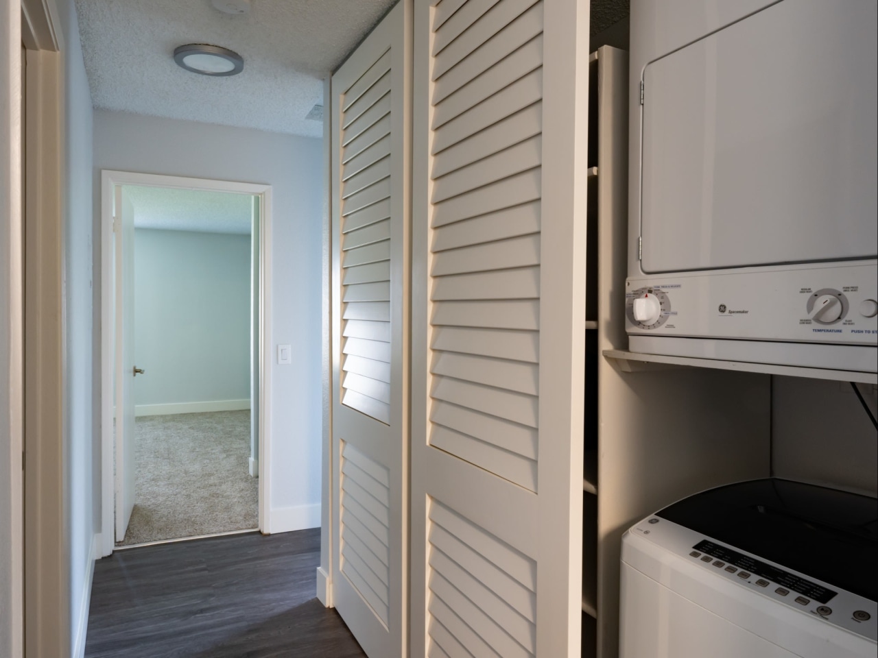 The Arbors Apartments Image 5