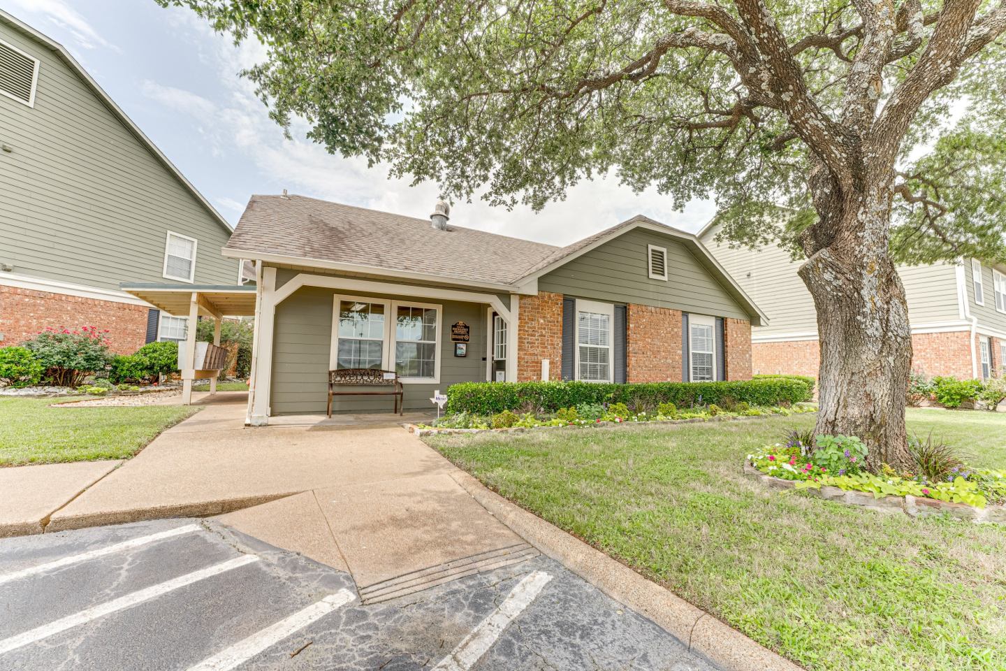 Arbors Of Corsicana Image 40