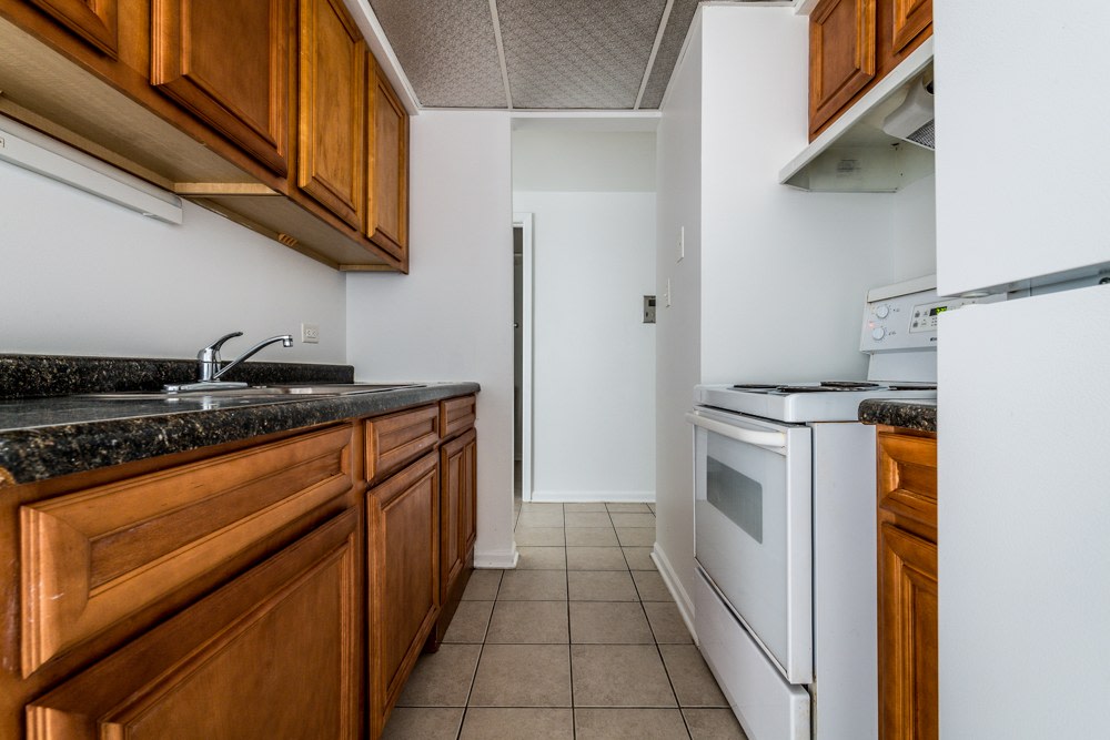 Pangea 2115 S 4th Street Apartments Image 6