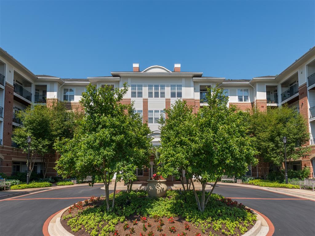 Senior Housing - Evergreens at Columbia Town Center Image 21
