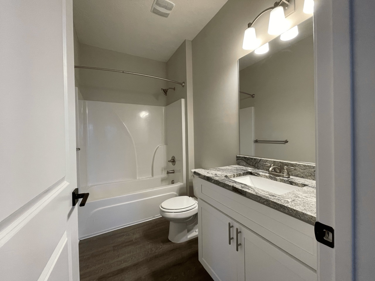 Highland Hills Image 6