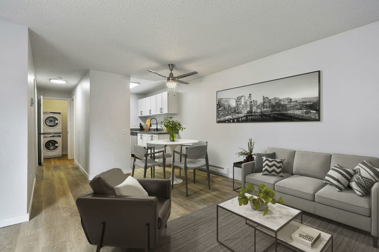 Capri Apartments Image 1