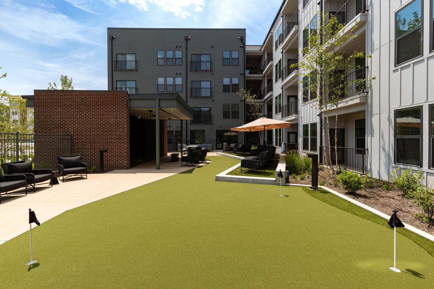 Abberly Riverwalk Image 4