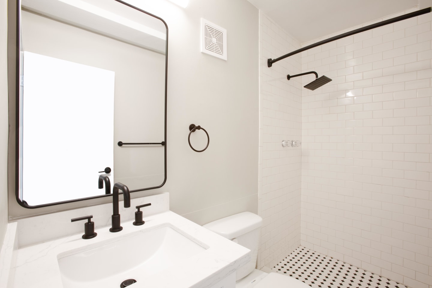 University Lofts - Student Housing Image 20