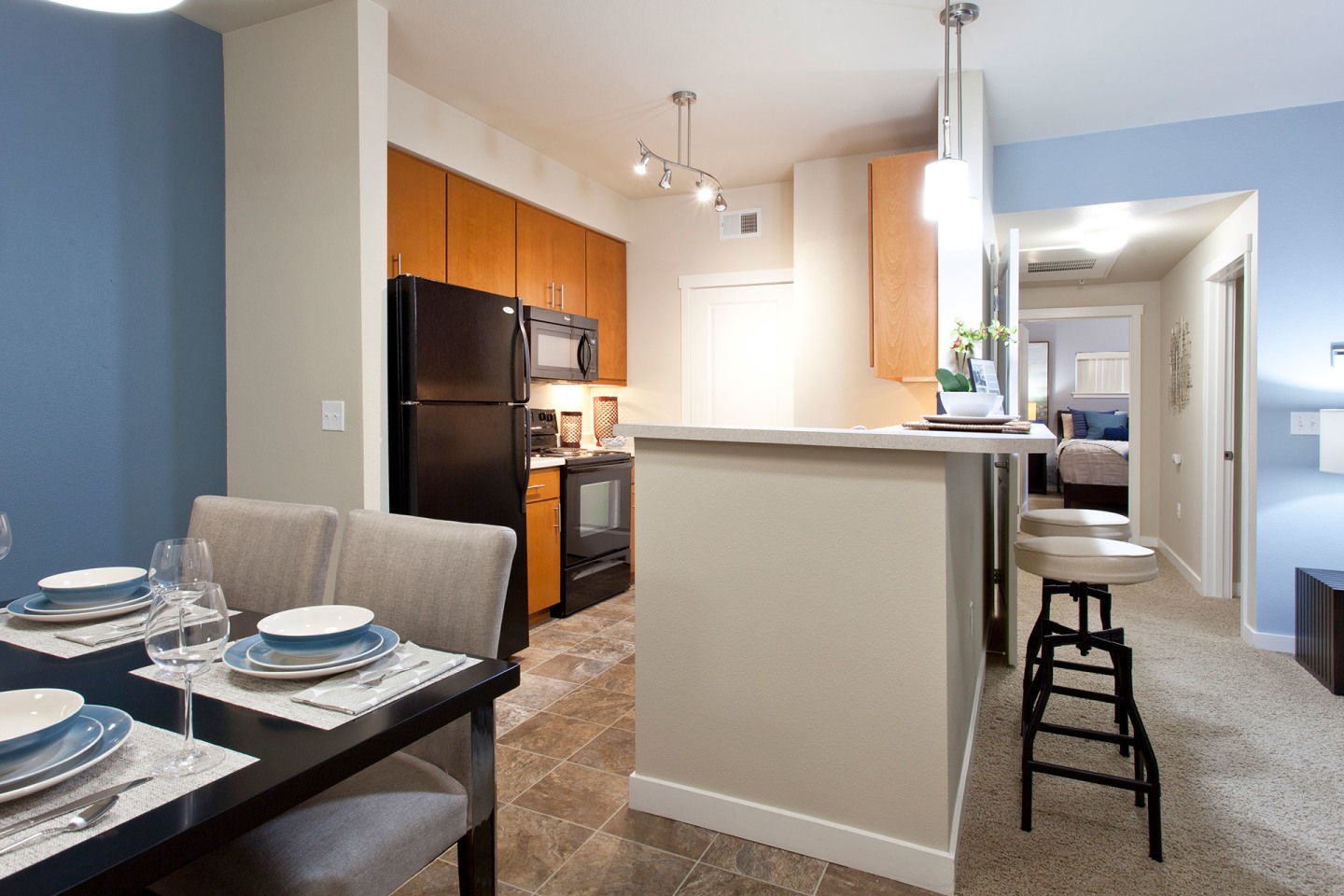 Island View Apartments Image 18