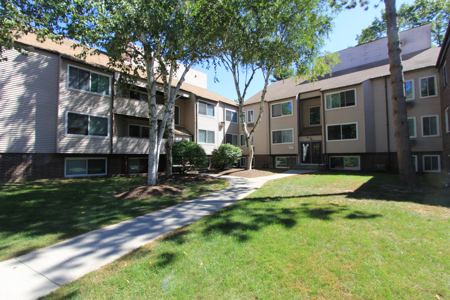 Redwood Hills Image 19