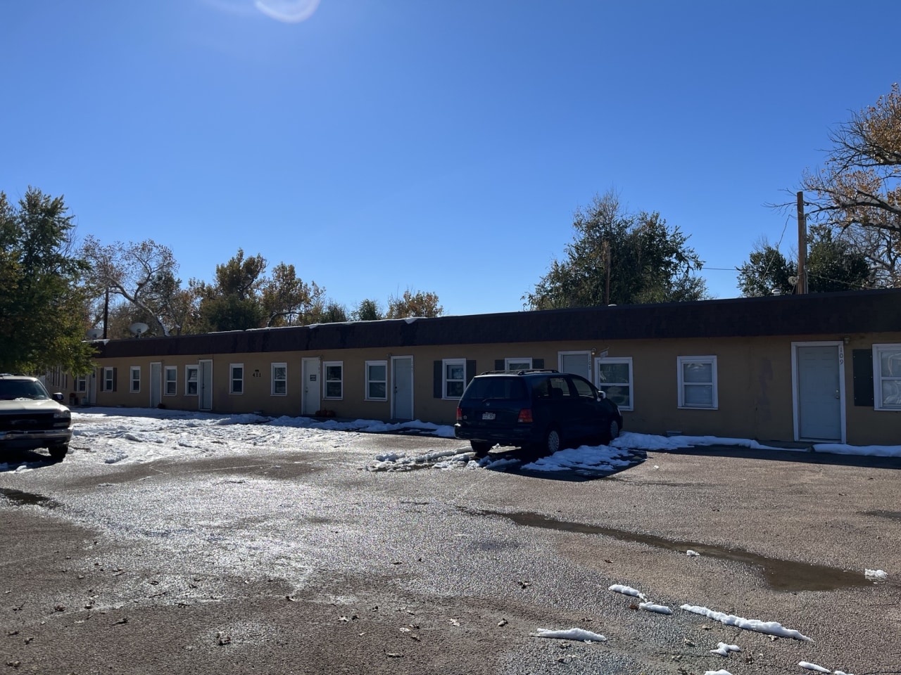 411 Santa Fe Ave Image 1