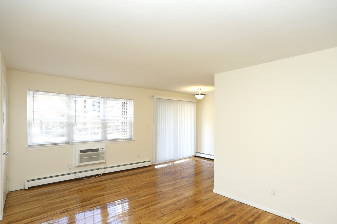 Strathmore Gardens Image 7