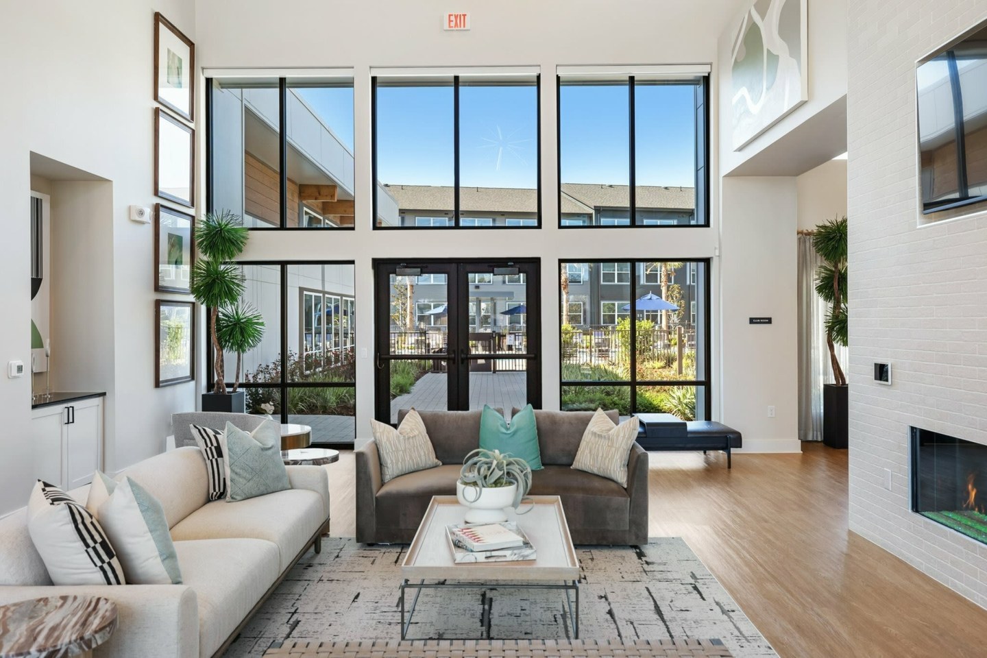 Birchway Spring Cypress Image 16