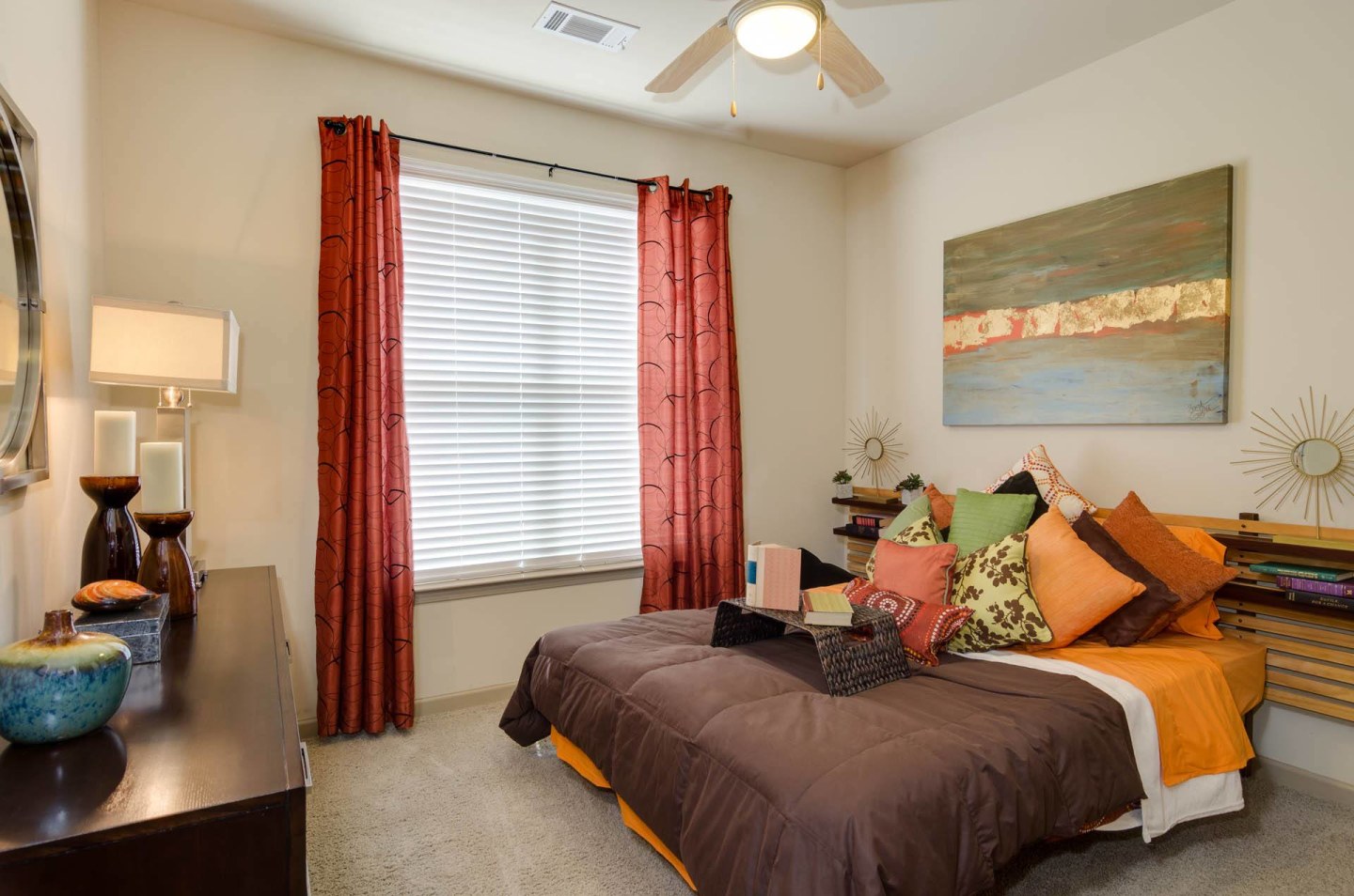 Ashley Collegetown Image 18