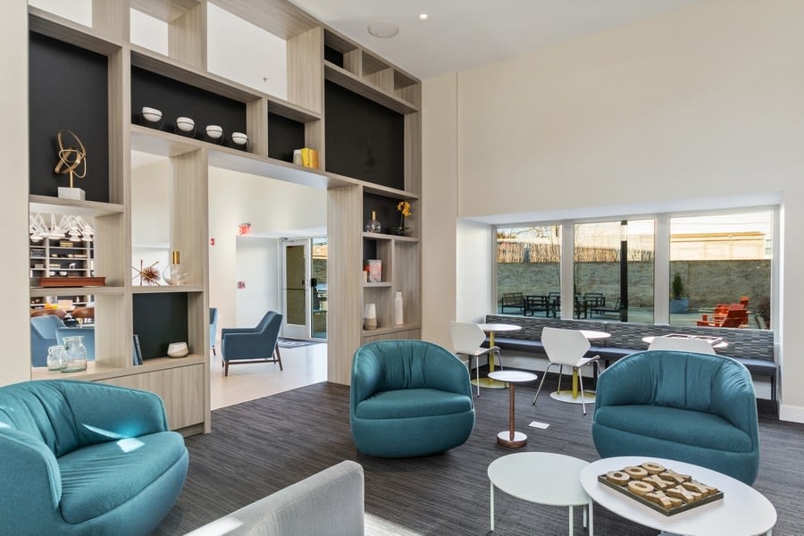 Carver Slowe Apartments Image 13