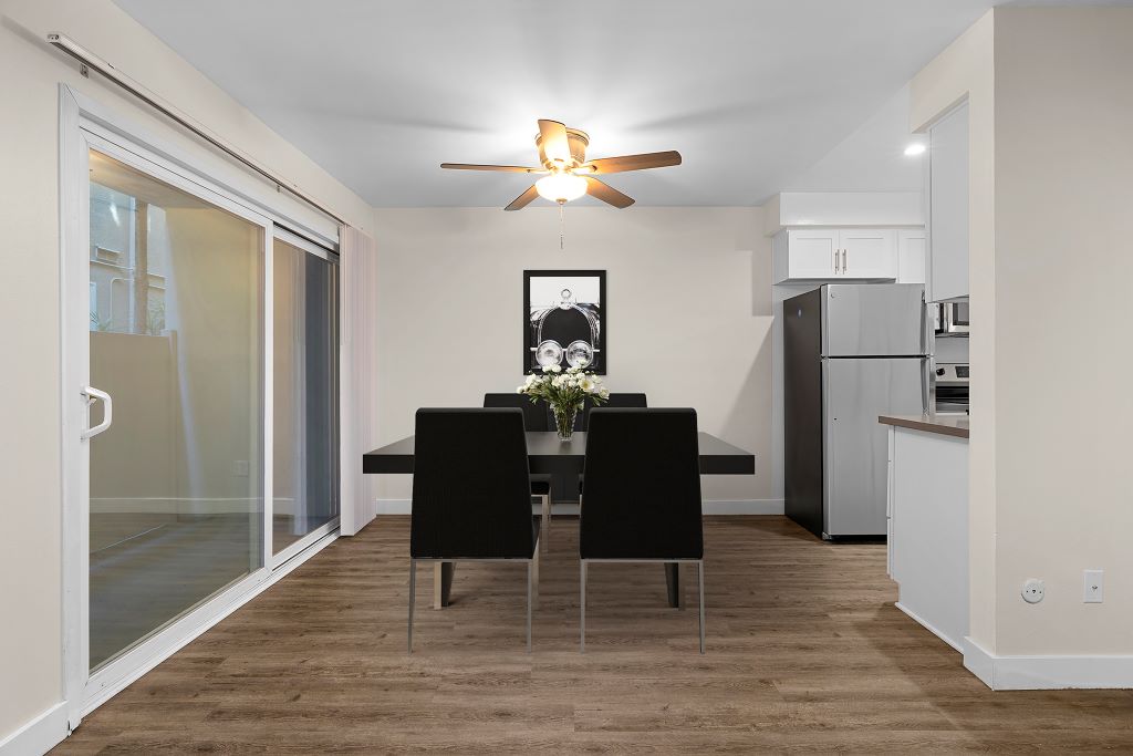 Lombardi Apartments Image 3