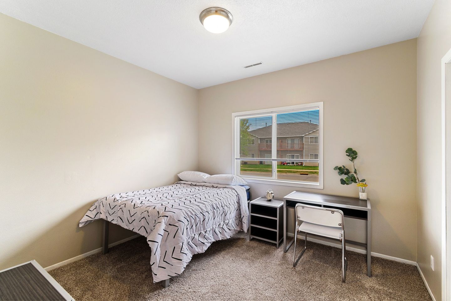 Student Housing - The Social West Ames Image 31