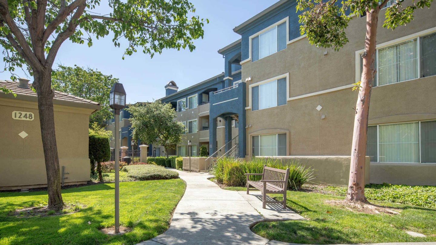 Alborada Apartments Image 3