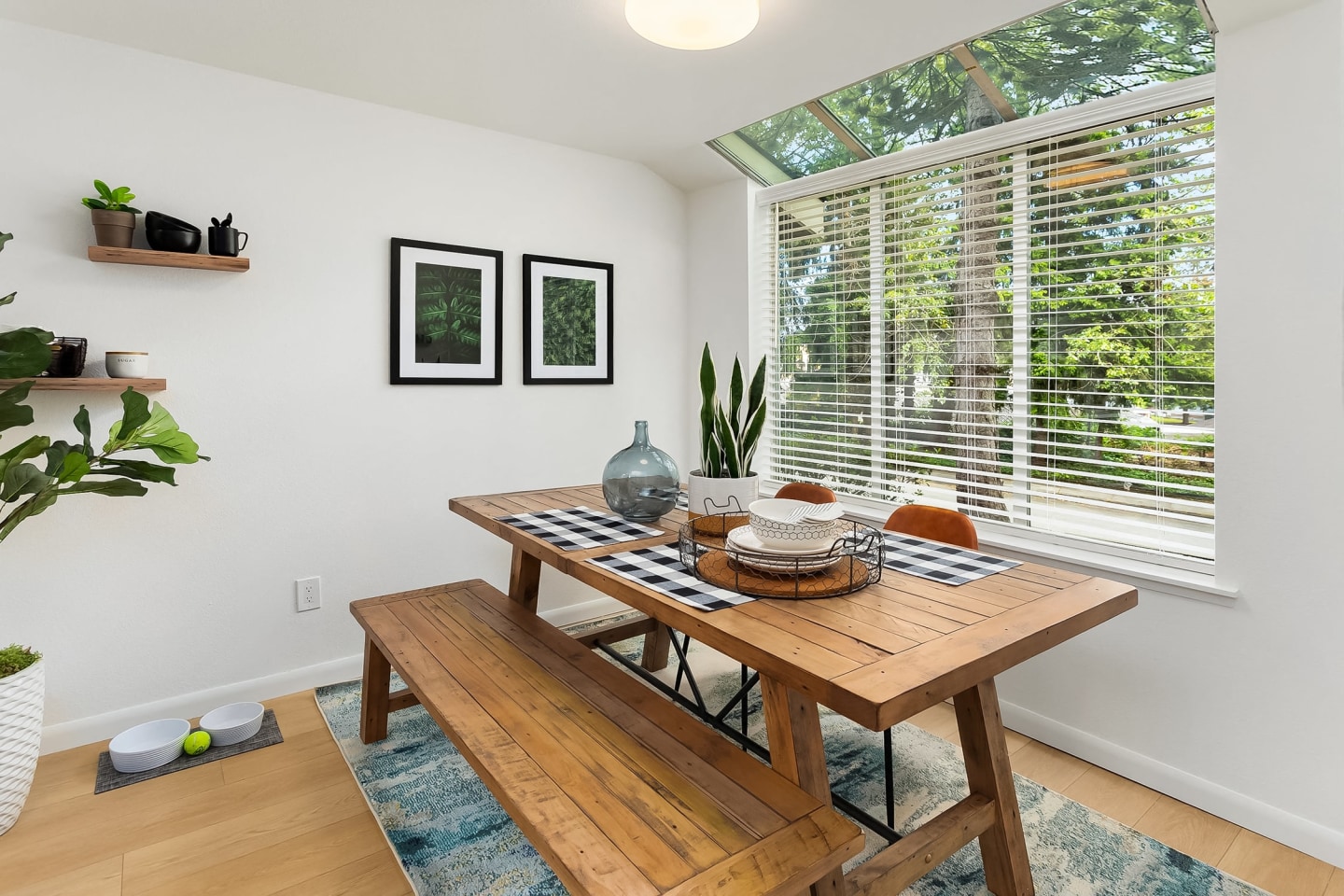 Porchlight Apartments Image 11
